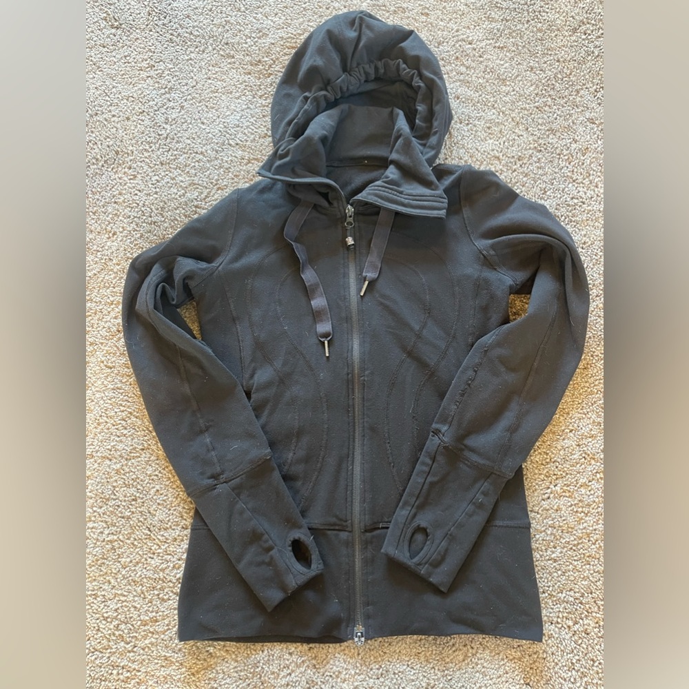 Lululemon Define Jacket with Hood- size 4